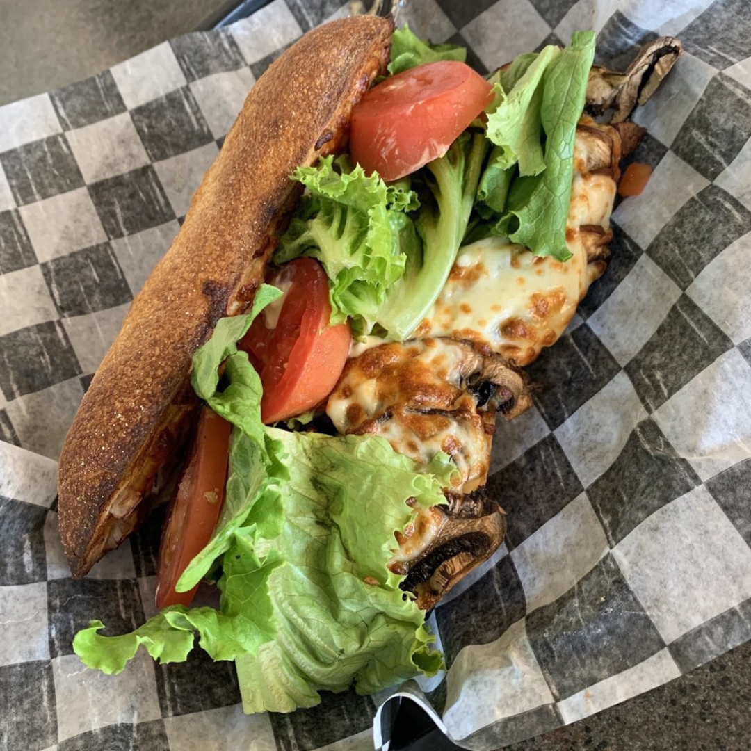 big bob's pizza east grand rapids portabello mushroom sub
